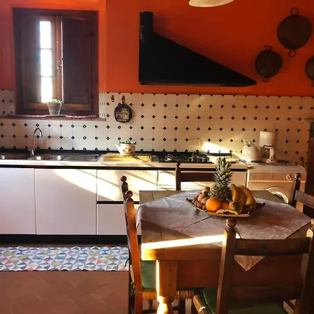 Farm stay Podere Casato Hills View, Pool, Wifi Tuscany